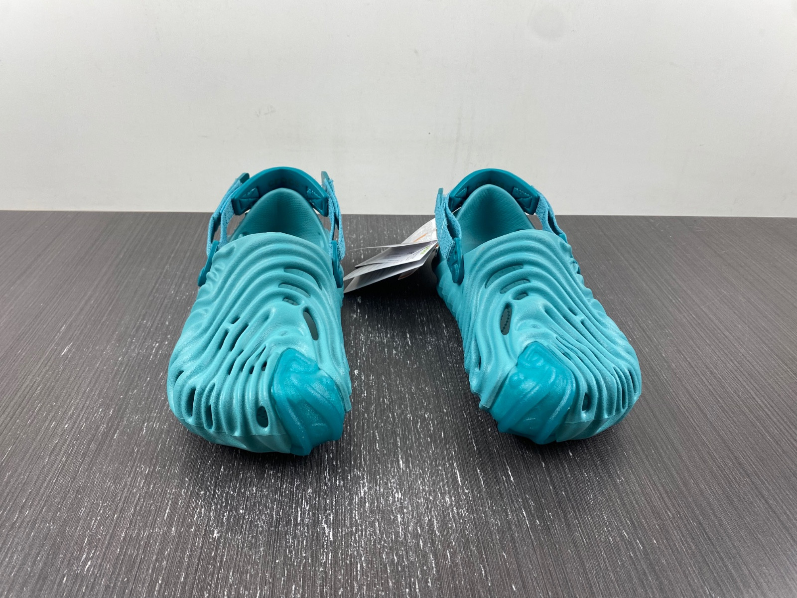 Cr*0*s pollex clog by salehe bembury tide 207393-4st