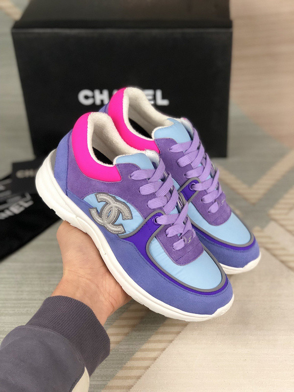 Ch*el sneaker