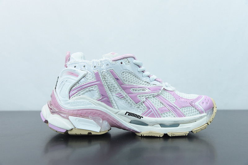 Ba*len*cia*ga runner sneaker