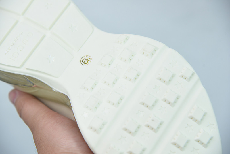 g*u*i rhyton sneaker