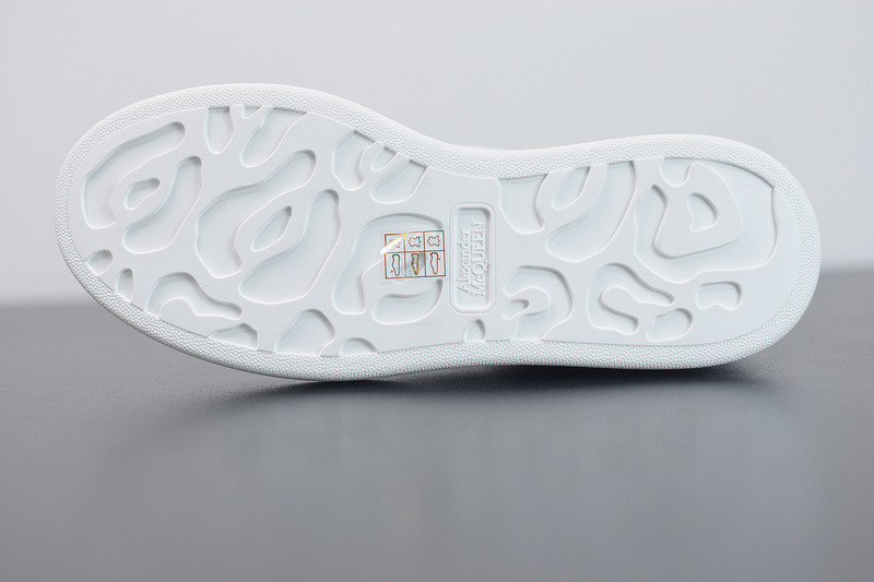 alexer mceen sneakers