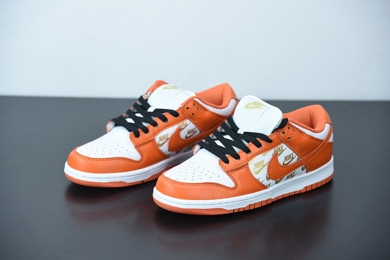 nike sb dunk low S*p*e x nike orange dh3228-181