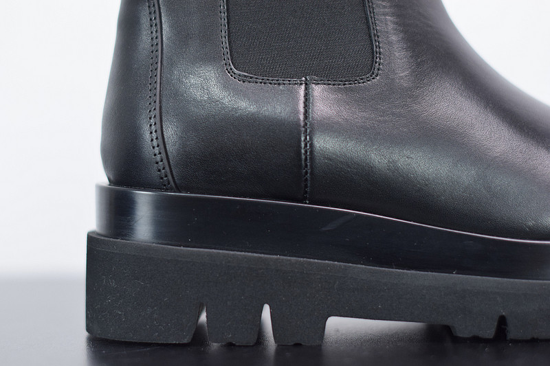 Bo*te*ga ve*ne*ta sneaker