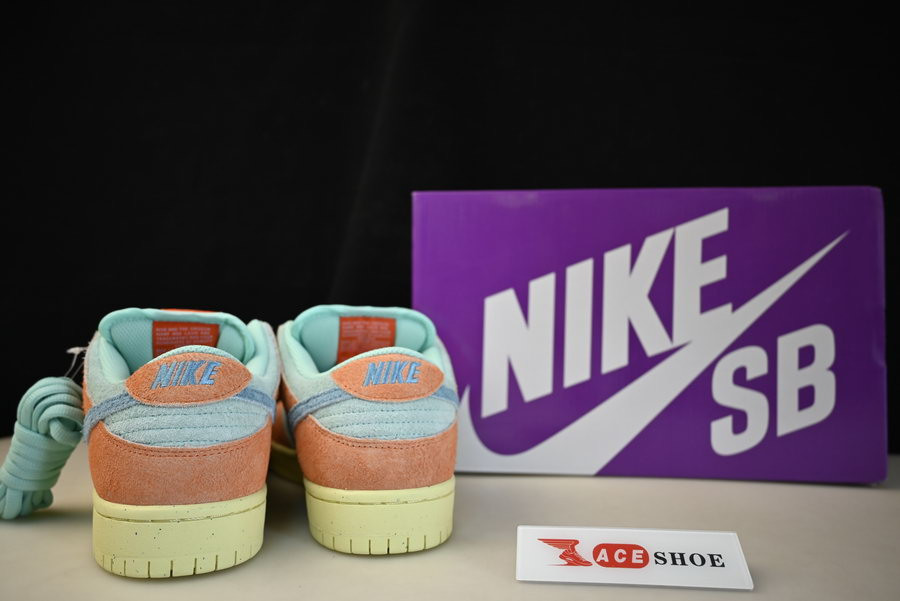 nike sb dunk low orange noise aqua dv5429-800