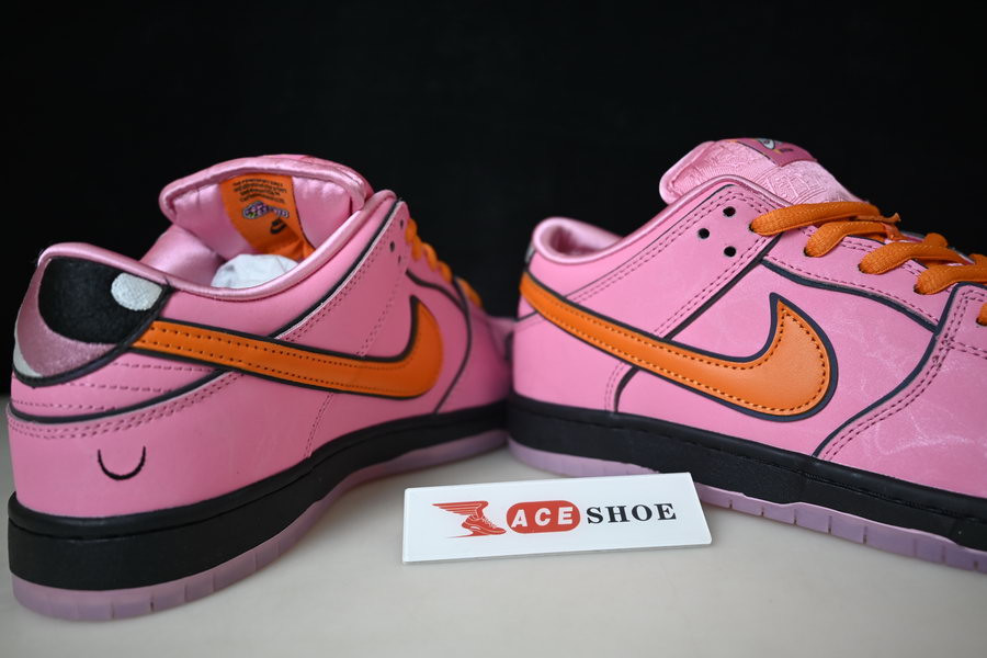 the powerpuff girls x nike sb dunk low “blossom” fd2631-600