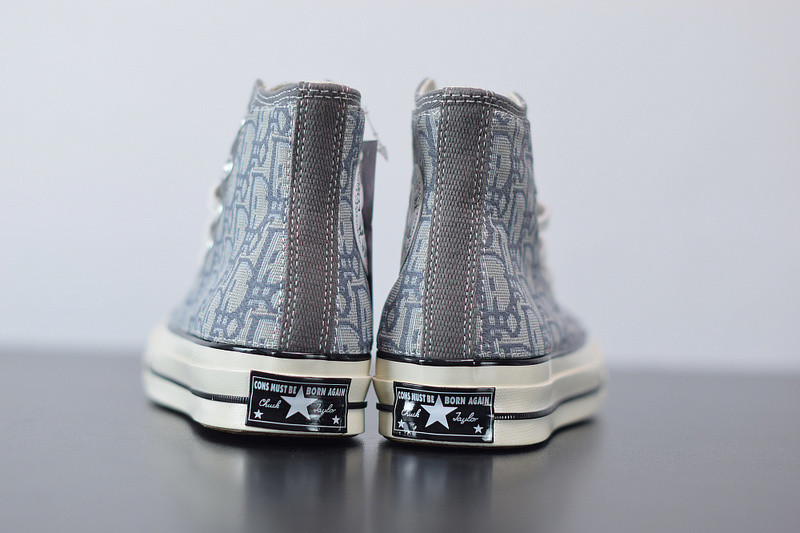 dio* x converse sneaker