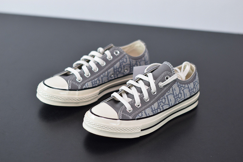 dio* x converse sneaker