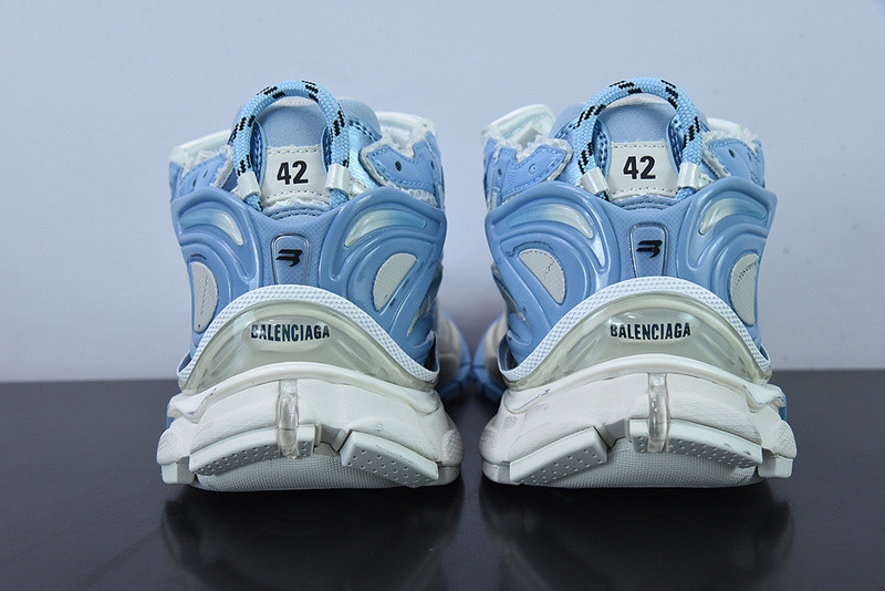 Ba*len*cia*ga runner sneaker