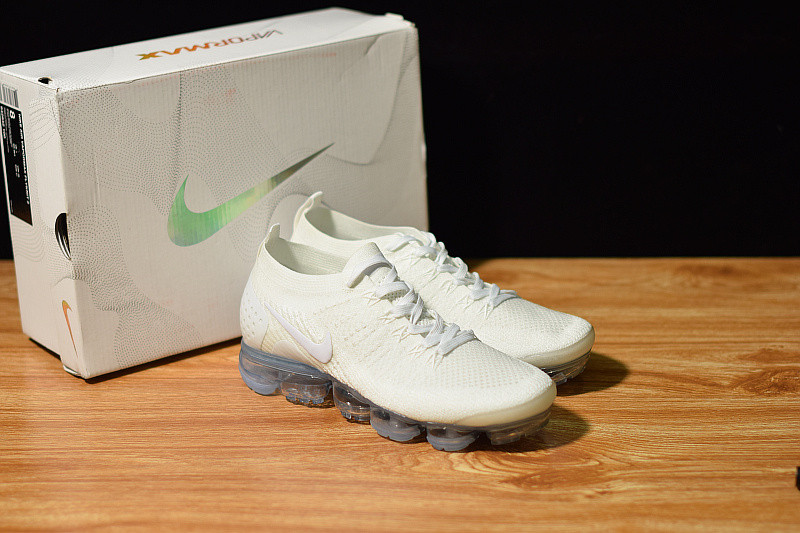 nike air vapormax flyknit 2 white pure platinum 942842-100