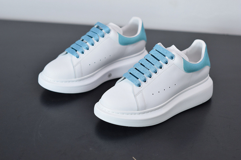 alexer mceen sneakers