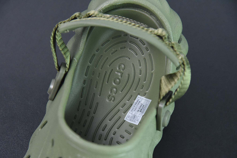 Cr*0*s echo clog army green