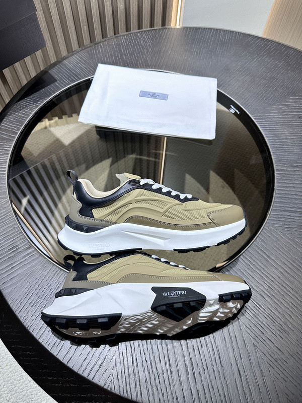 valentino sneaker