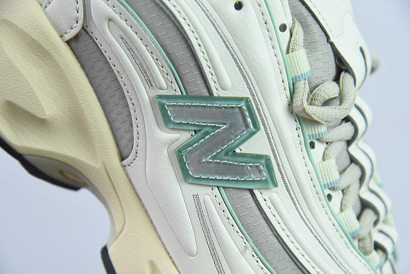 new balance sneaker