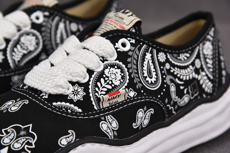 Ma*s*n mihara yasuhiro sneaker