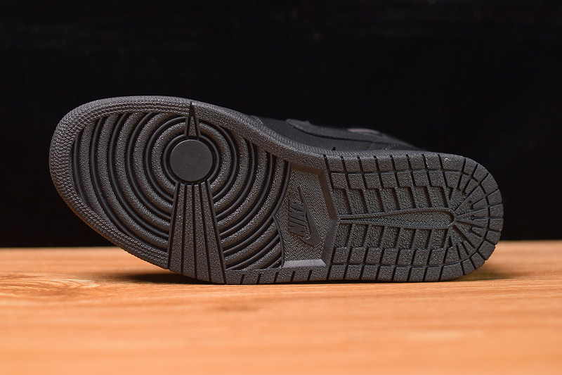 air jordan 1 mid “deep black” 554725-090