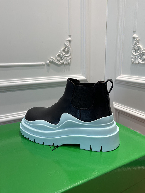 Bo*te*ga ve*ne*ta sneaker