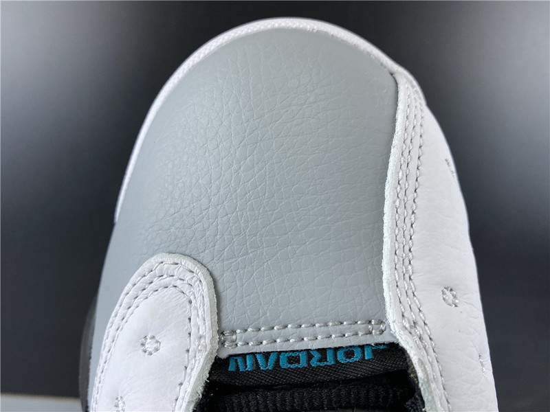 air jordan 13 sneaker