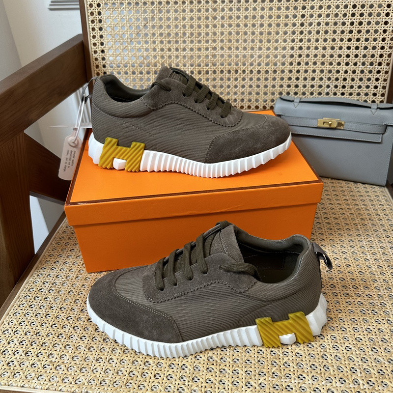 H**mes sneaker