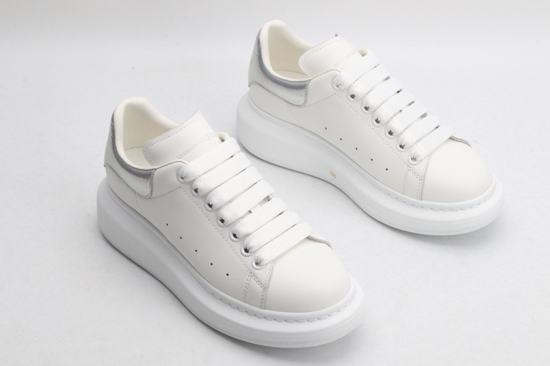 alexer mceen sneakers
