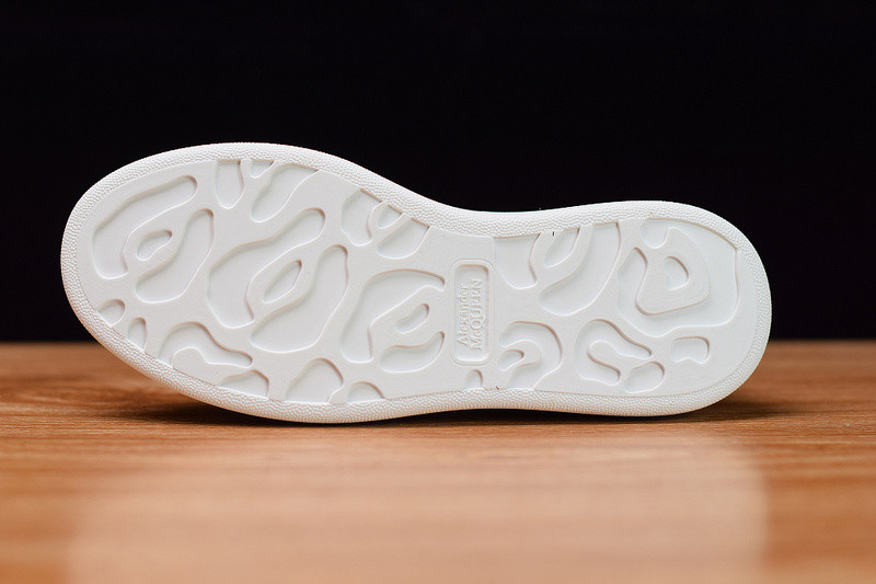 alexer mceen sneakers