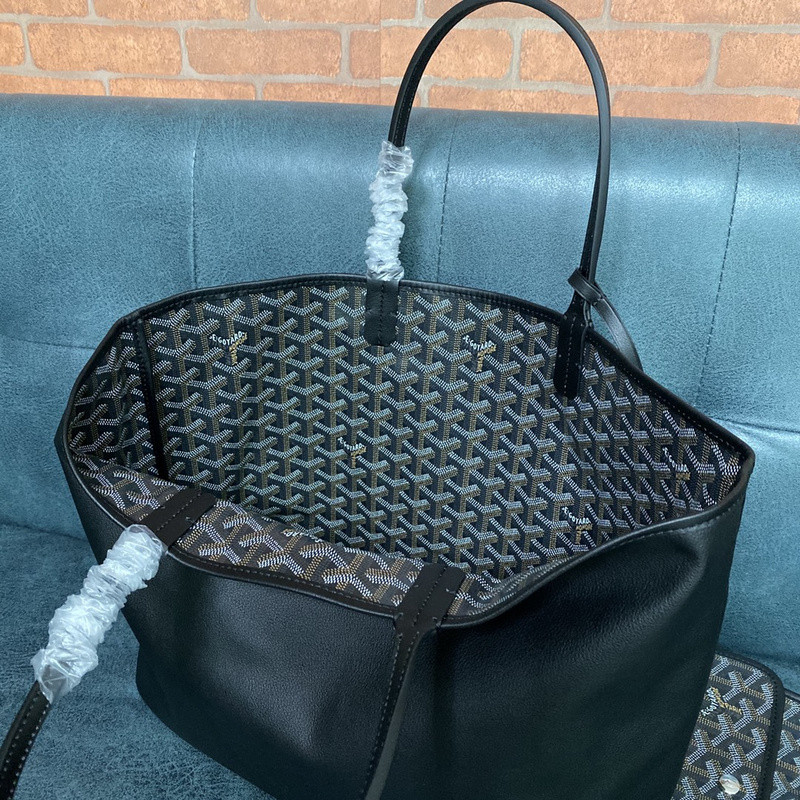 GOYARD PURSE