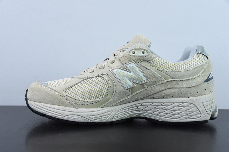 new balance sneaker