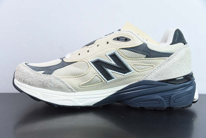 new balance sneaker