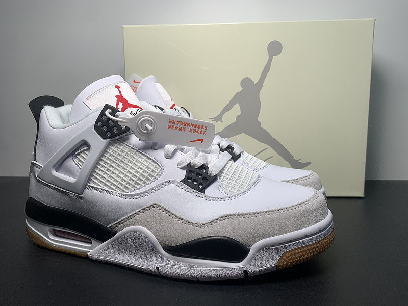 Nike SB x Air Jordan 4 “Black WHite” DR5415-100-3