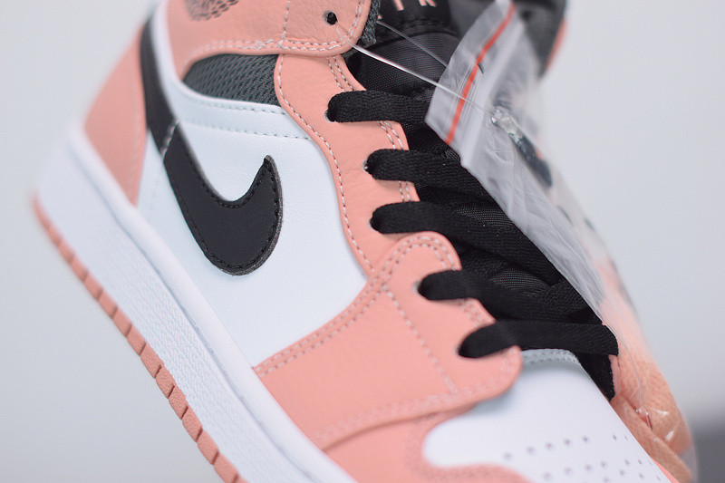 air jordan 1 mid “pink quartz” 555112-603