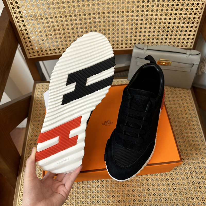 H**mes sneaker