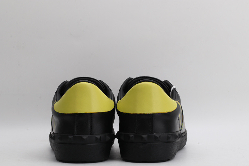 valentino garavani sneaker