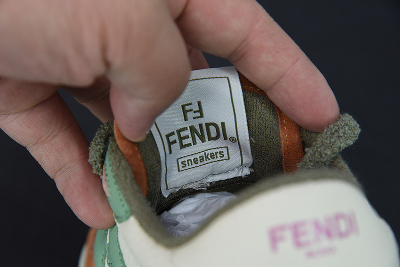 fen sneaker