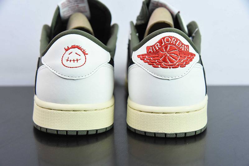 travis scott x air jordan 1 low og “medium olive” dm7866-200
