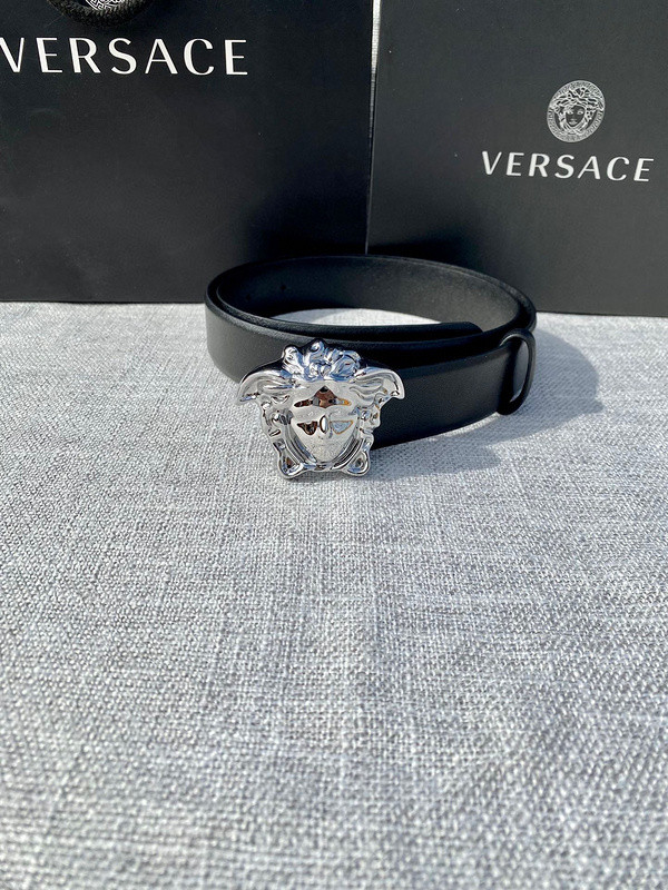 versace belt
