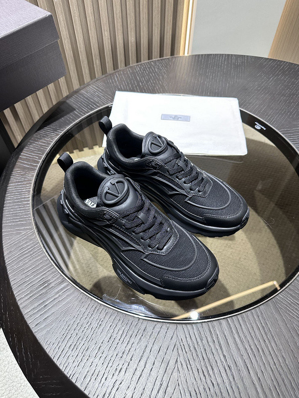 valentino sneaker