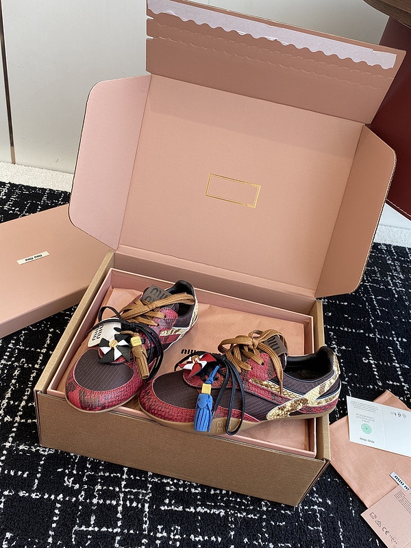 MIUMIU SNEAKER