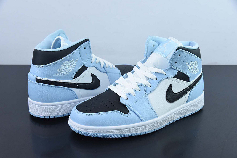 air jordan 1 mid “ice blue” 555112-401