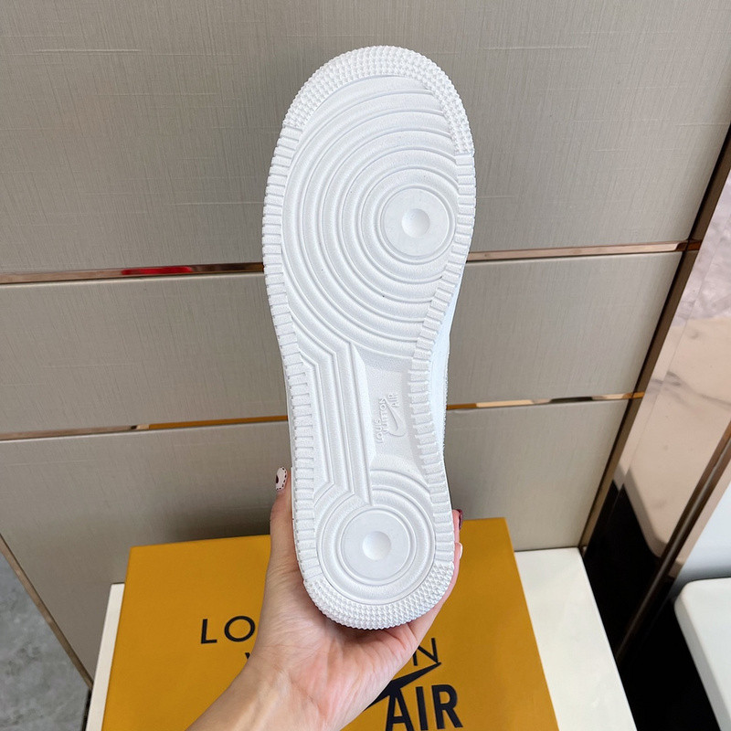 lvt x nike air force1