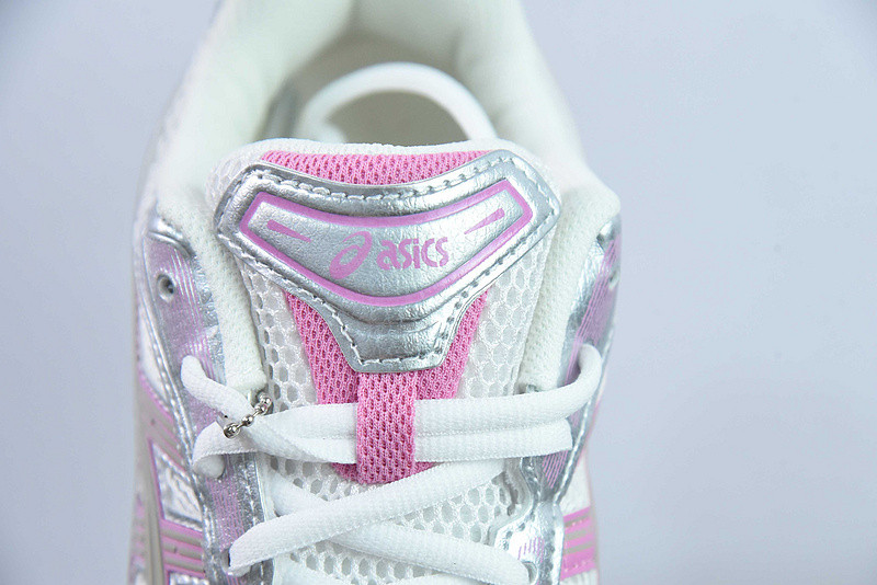 As*ic*s gel kayano-14 