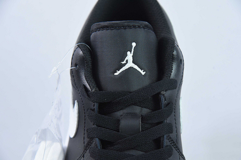 Air Jordan 1 Low “Orca” 553558-043