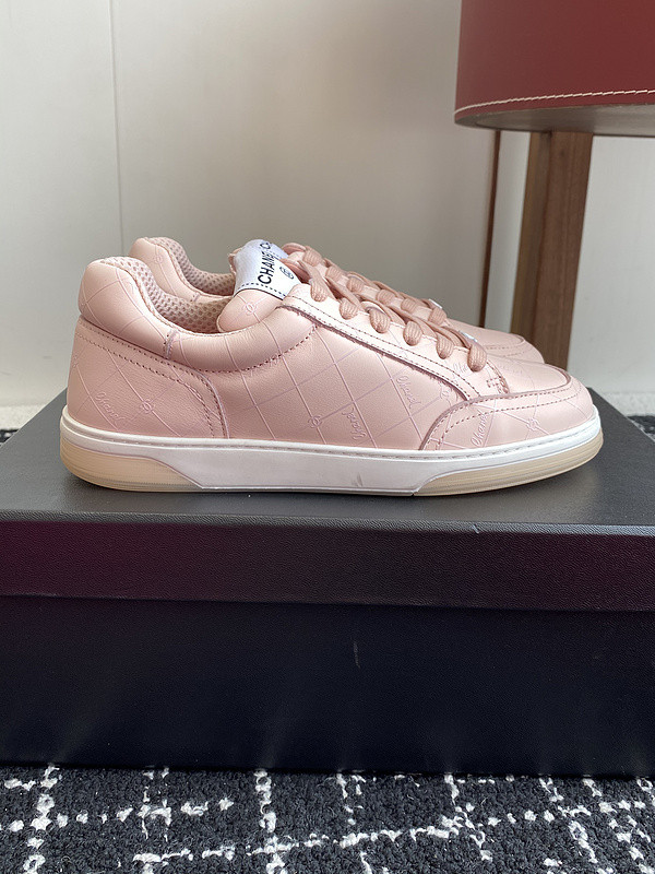 Chanel Sneaker