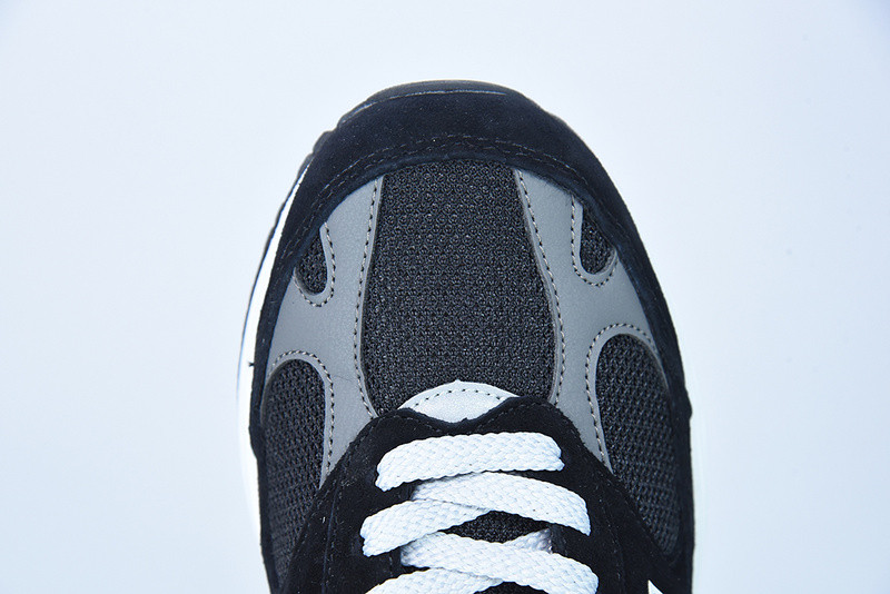 new balance sneaker x09c3