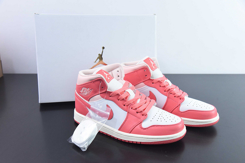 air jordan 1 mid "strawberries & cream" bq6472-186