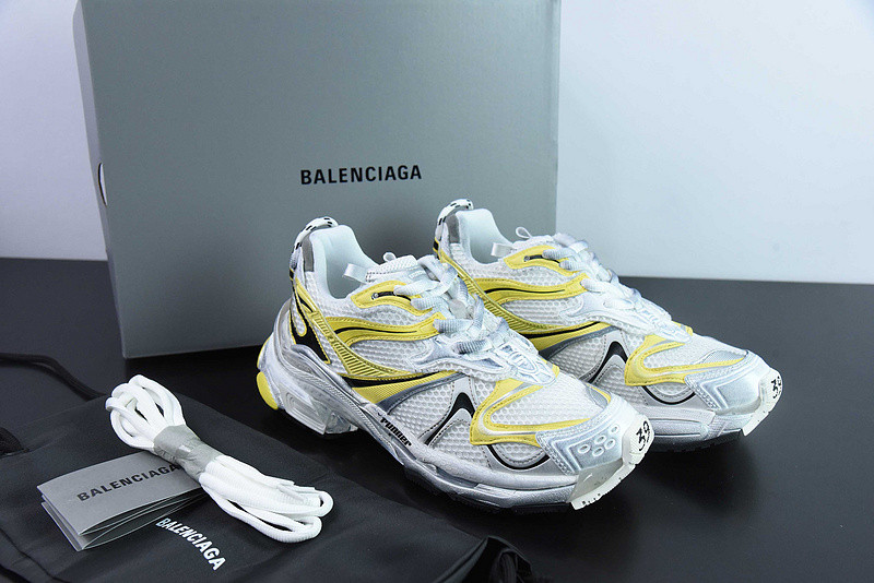 Ba*len*cia*ga runner sneaker