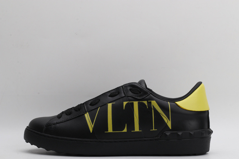 valentino garavani sneaker