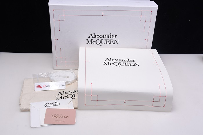 alexer mceen sneakers