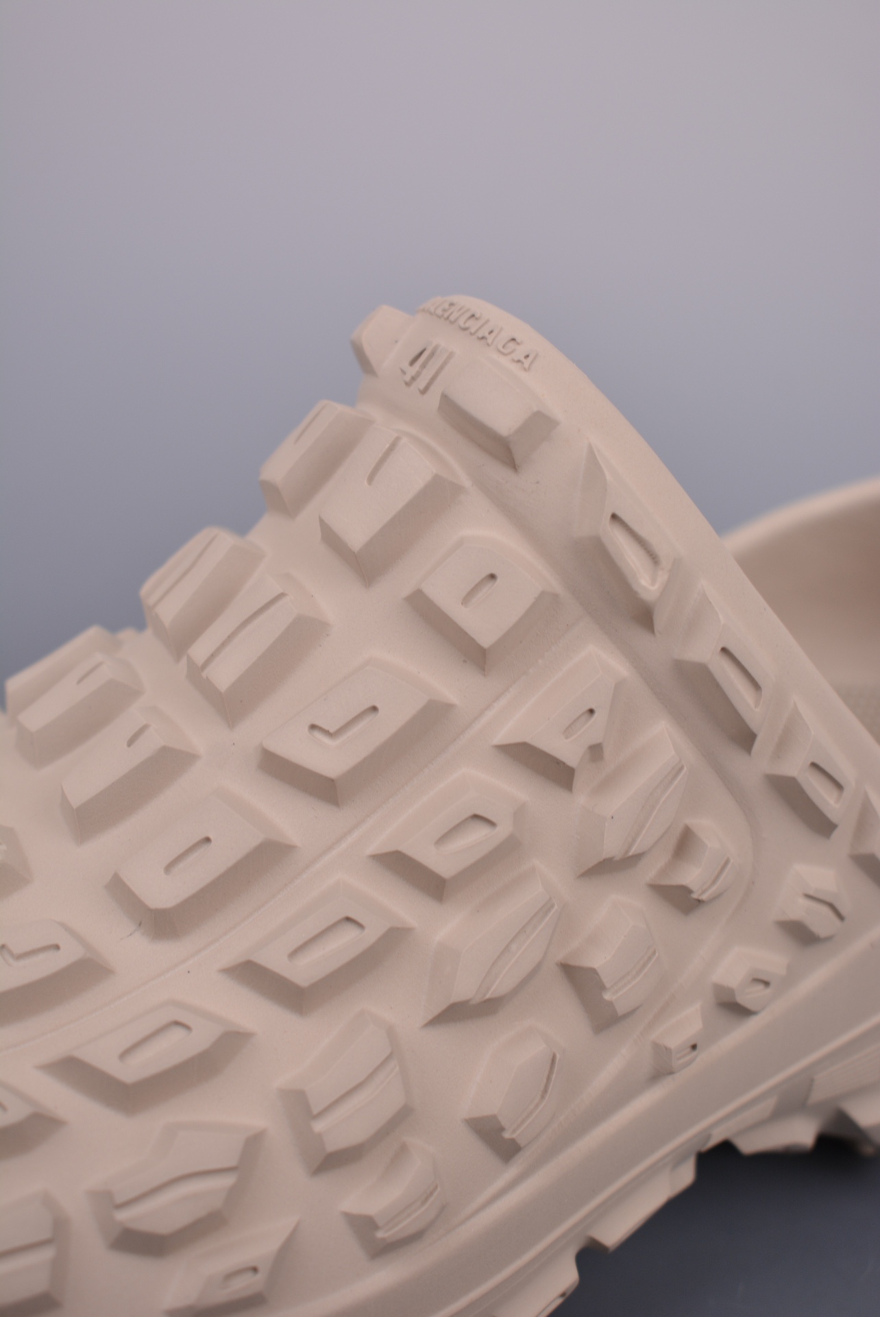 Ba*len*cia*ga defender slip-on clogs